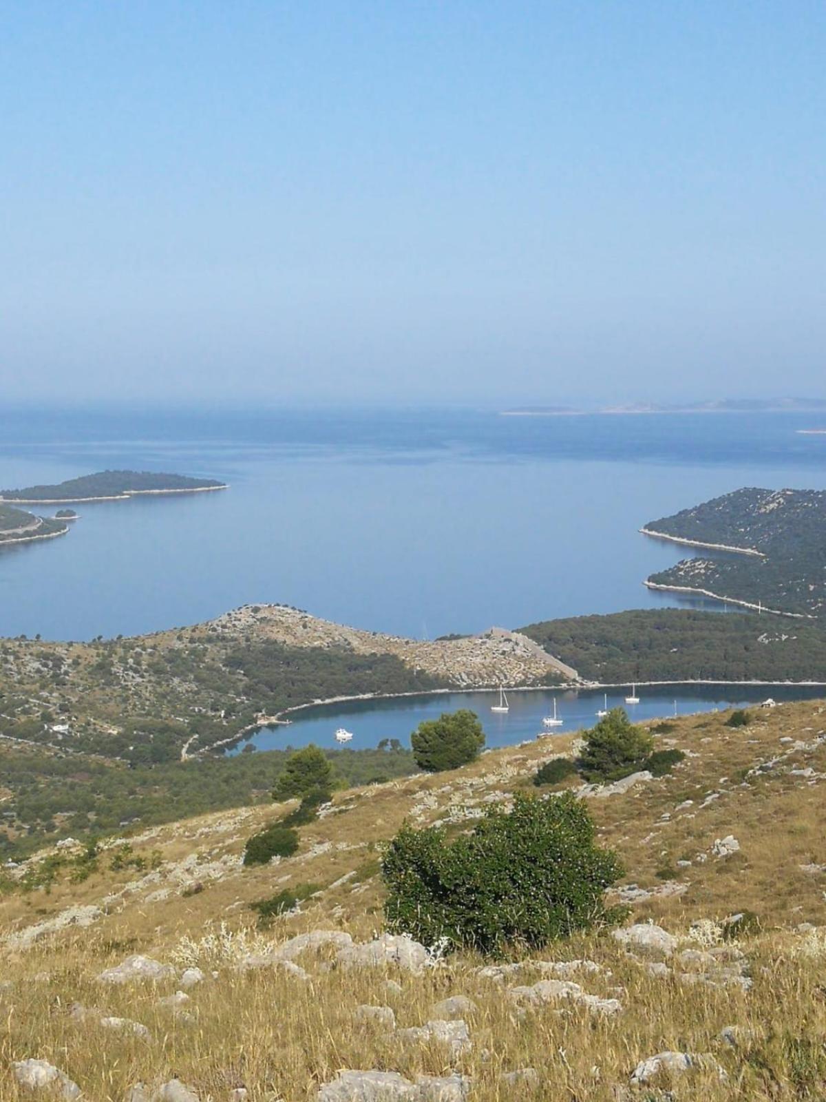 Apartmani Mlinar - Two Bedroom Apartment With Seaview Grebastica Exterior photo